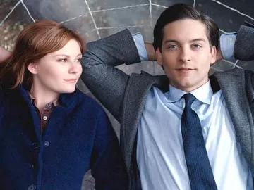 Kirsten Dunst y Tobey Maguire como Mary Jane y Spiderman Kirsten Dunst y Tobey Maguire como Mary Jane y Spiderman