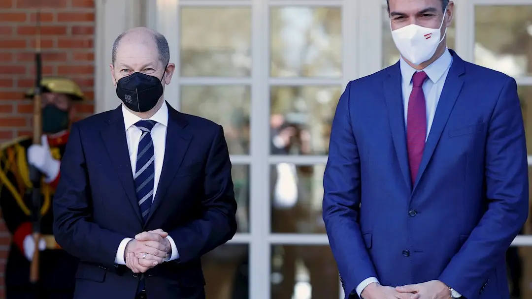 Olaf Scholz y Pedro S&aacute;nchez en el Palacio de la Moncloa