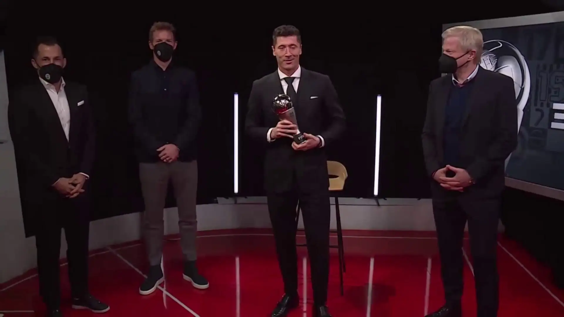 Robert Lewandowski, ganador del premio The Best 2021 de la FIFA Robert Lewandowski, ganador del premio The Best 2021 de la FIFA