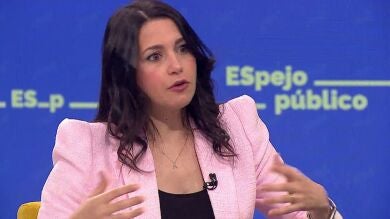 Inés Arrimadas niega el veto a Mañueco en Castilla y León: 