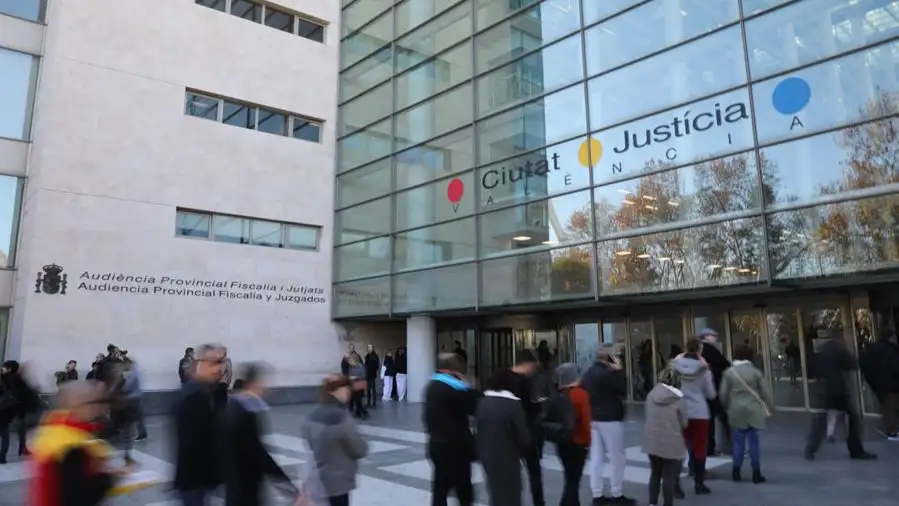 Condenan a un laboratorio en Valencia a pagar 700.000 euros por no detectar una enfermedad grave en un beb&eacute;