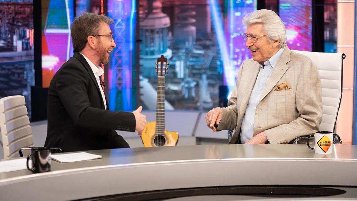 Manuel Alejandro desvela las dos canciones más rentables de la historia... ¡y no son suyas! Manuel Alejandro desvela las dos canciones más rentables de la historia... ¡y no son suyas!