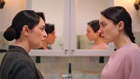 Safiye deja de lado su orgullo y se sincera con Gülben: “Tengo que pedirte perdón” Avance | Capítulo 54