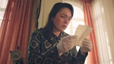 La carta de Naci, en manos de Safiye: “Volveré contigo en cuanto escape de aquí” Mejores momentos | Capítulo 54