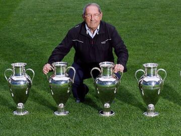 Muere Francisco Gento, leyenda del Real Madrid y único futbolista con 6 Copas de Europa