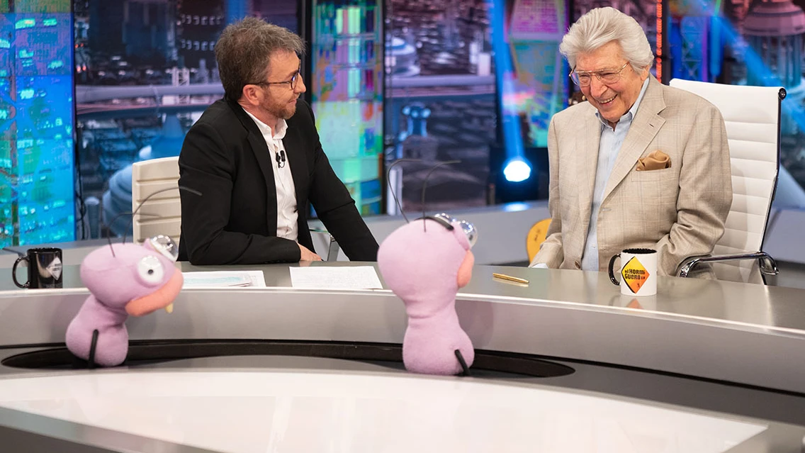 Pablo Alborán, el artista elegido por Manuel Alejandro para componerle una canción Pablo Alborán, el artista elegido por Manuel Alejandro para componerle una canción