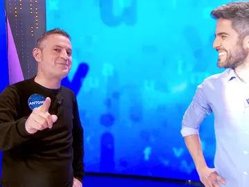 La tierna dedicatoria de Antonio Ruiz tras ganar la Copa de Maestros de ‘Pasapalabra’ La tierna dedicatoria de Antonio Ruiz tras ganar la Copa de Maestros de ‘Pasapalabra’