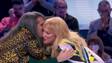 La jugada de Topacio desata la euforia del equipo azul en ‘¿Dónde Están?’ La jugada de Topacio desata la euforia del equipo azul en ‘¿Dónde Están?’