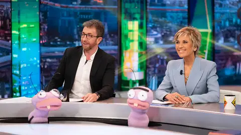 Julia Otero se convierte en detective para resolver 'el caso de las parejas falsas' Julia Otero se convierte en detective para resolver 'el caso de las parejas falsas'