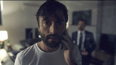 Xavier, paralizado ante una confesión que lo cambiaría todo: “Usted no es el primero, Laura ya lo hizo antes”