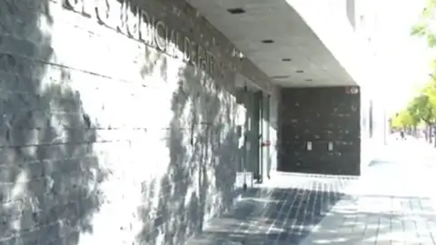 Colegio de Paterna donde unos padres denuncian que vacunaron a su hijo contra su voluntad Colegio de Paterna donde unos padres denuncian que vacunaron a su hijo contra su voluntad