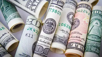 Dinero Dinero