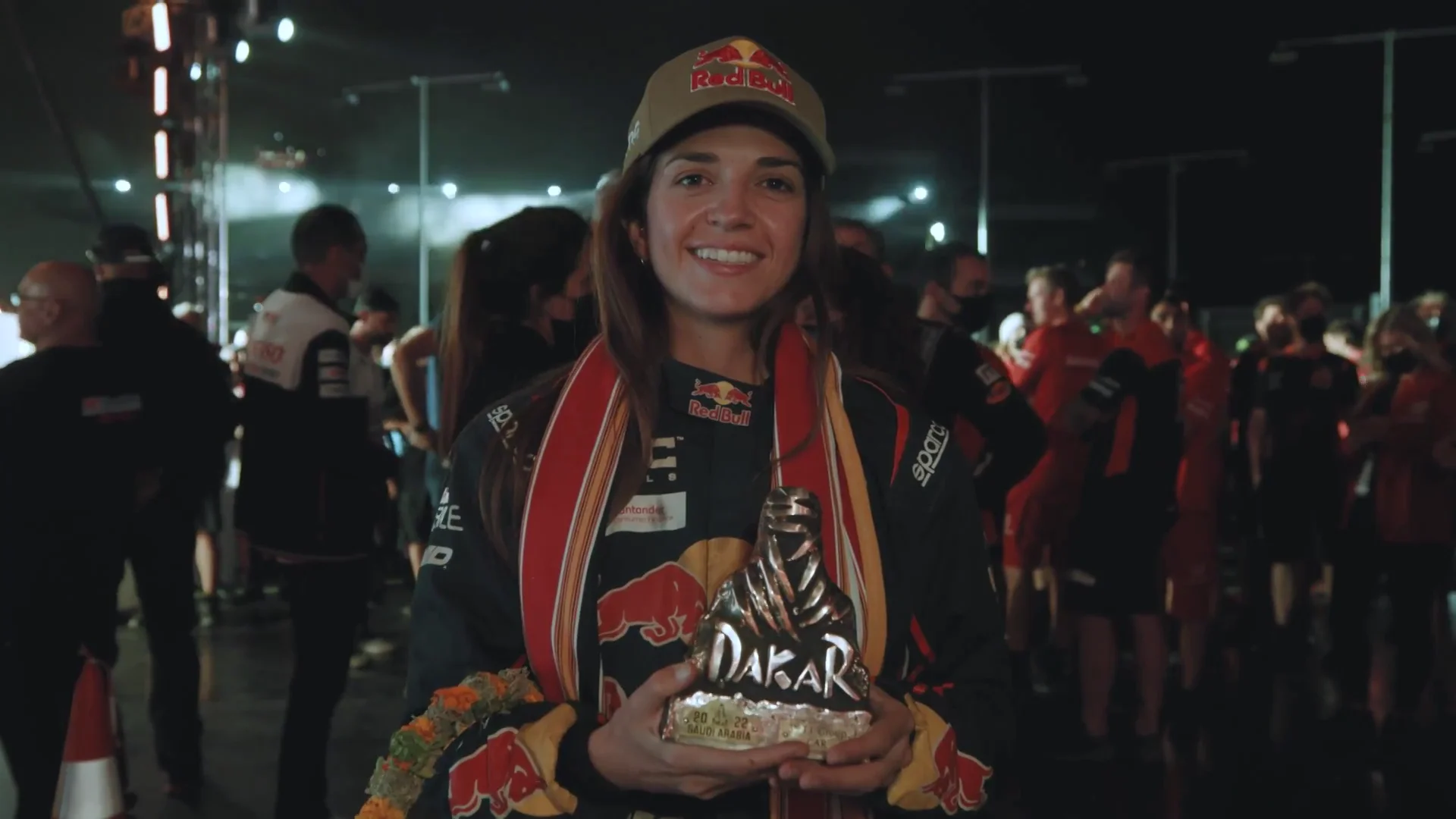 Cristina Gutiérrez, primera española que sube al podio en el Dakar Cristina Gutiérrez, primera española que sube al podio en el Dakar