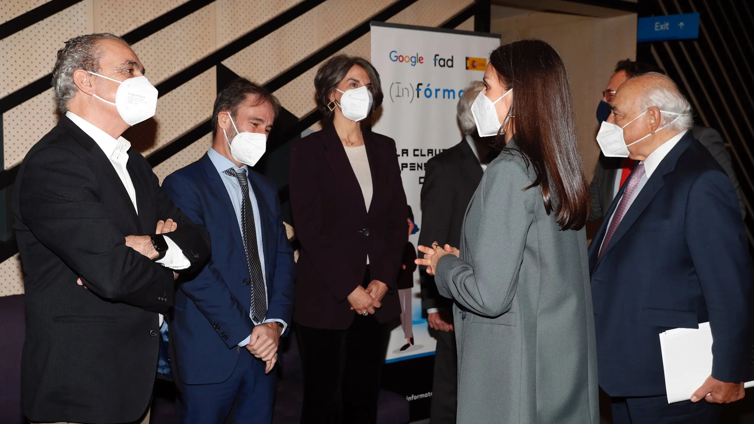 La Reina Letizia entrega los premios del concurso Info-influencers que fomenta el pensamiento crítico en adolescentes La Reina Letizia entrega los premios del concurso Info-influencers que fomenta el pensamiento crítico en adolescentes