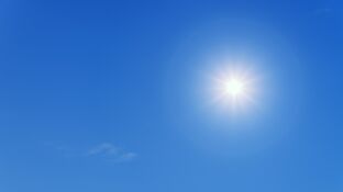 Varios cient&iacute;ficos piden prohibir los experimentos solares para frenar el cambio clim&aacute;tico