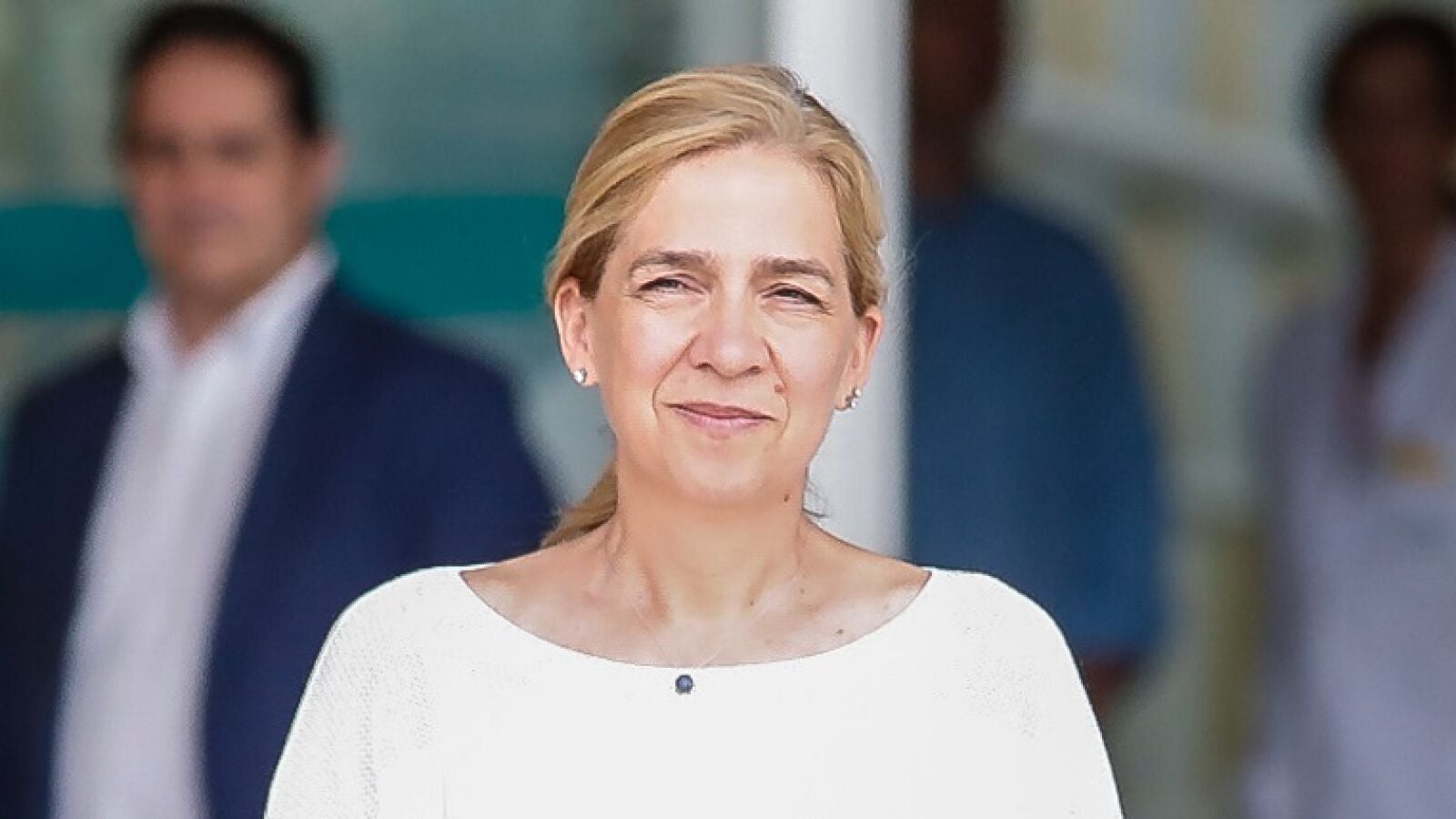 La carta de Blanca de Borbón a su sobrina la infanta Cristina tras las imágenes de Iñaki Urdangarin