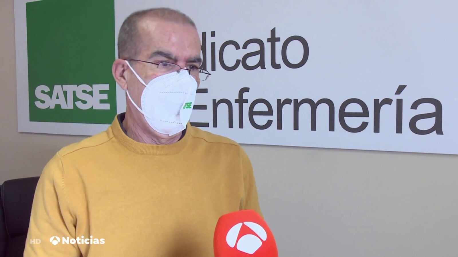 Los sanitarios canarios reciben más de 6.000 amenazas por poner vacunas