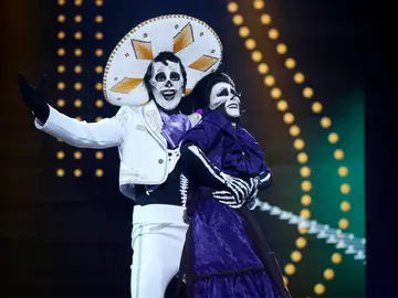 Lydia Bosch y Daniel Diges se quedan en los huesos con ‘La Llorona’ de ‘Coco’ Lydia Bosch y Daniel Diges se quedan en los huesos con ‘La Llorona’ de ‘Coco’