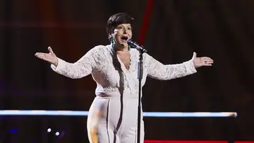 Pilar Matías canta ‘Paloma Brava’ en la Semifinal de ‘La Voz Senior’