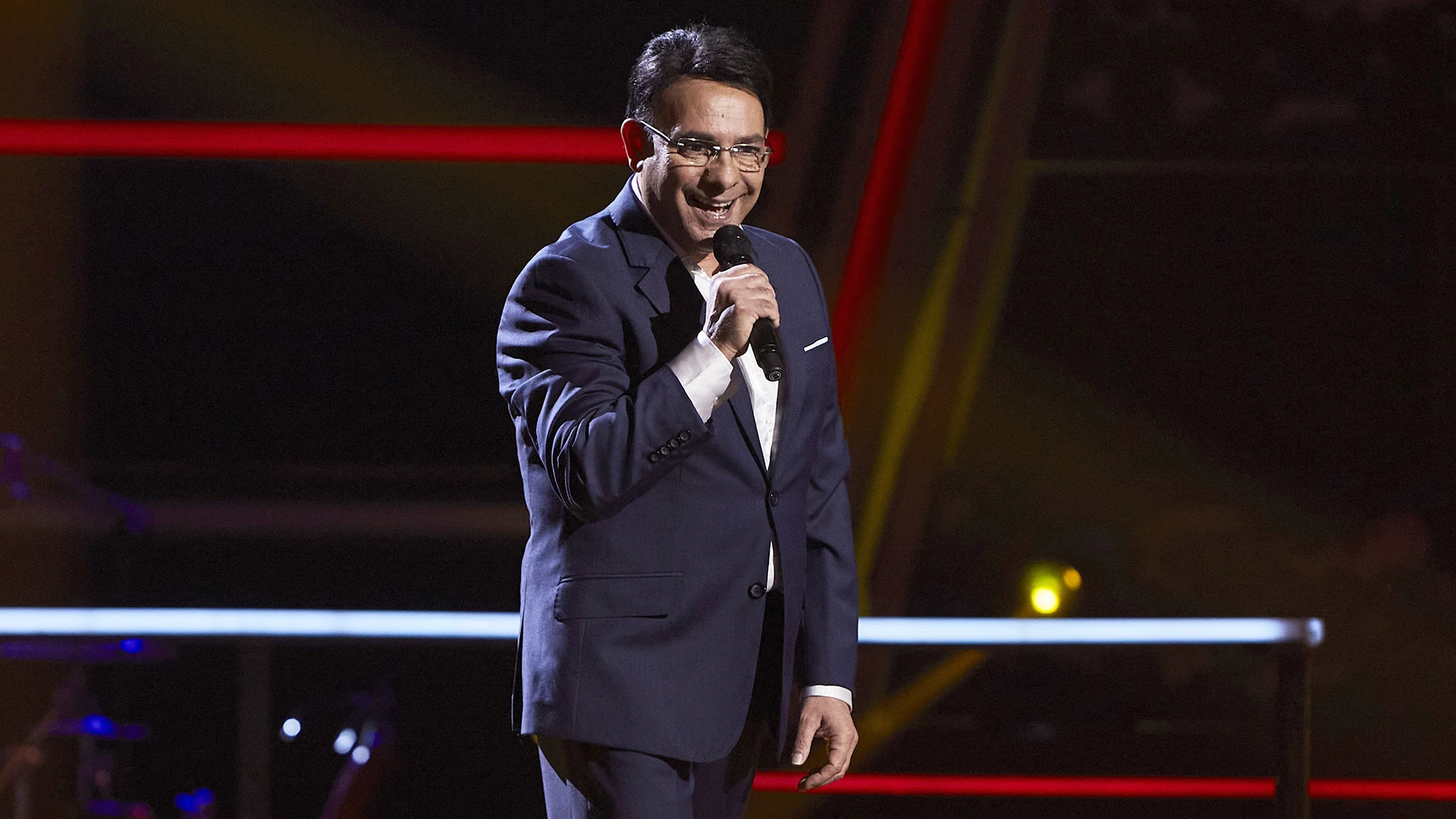 Luis Escudero canta &lsquo;La morena de mi copla&rsquo; en la Semifinal de &lsquo;La Voz Senior&rsquo;