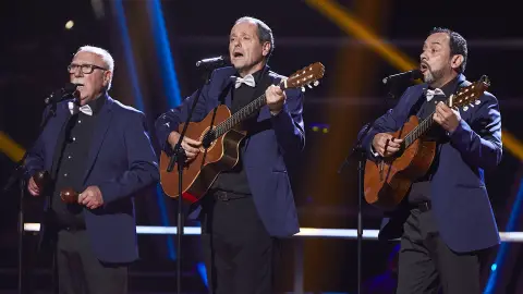 Trío Medianoche canta ‘Perdida’ en la Semifinal de ‘La Voz Senior’ Trío Medianoche canta ‘Perdida’ en la Semifinal de ‘La Voz Senior’