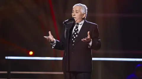 Gregorio López canta ‘Caminito’ en la Semifinal de ‘La Voz Senior’ Gregorio López canta ‘Caminito’ en la Semifinal de ‘La Voz Senior’