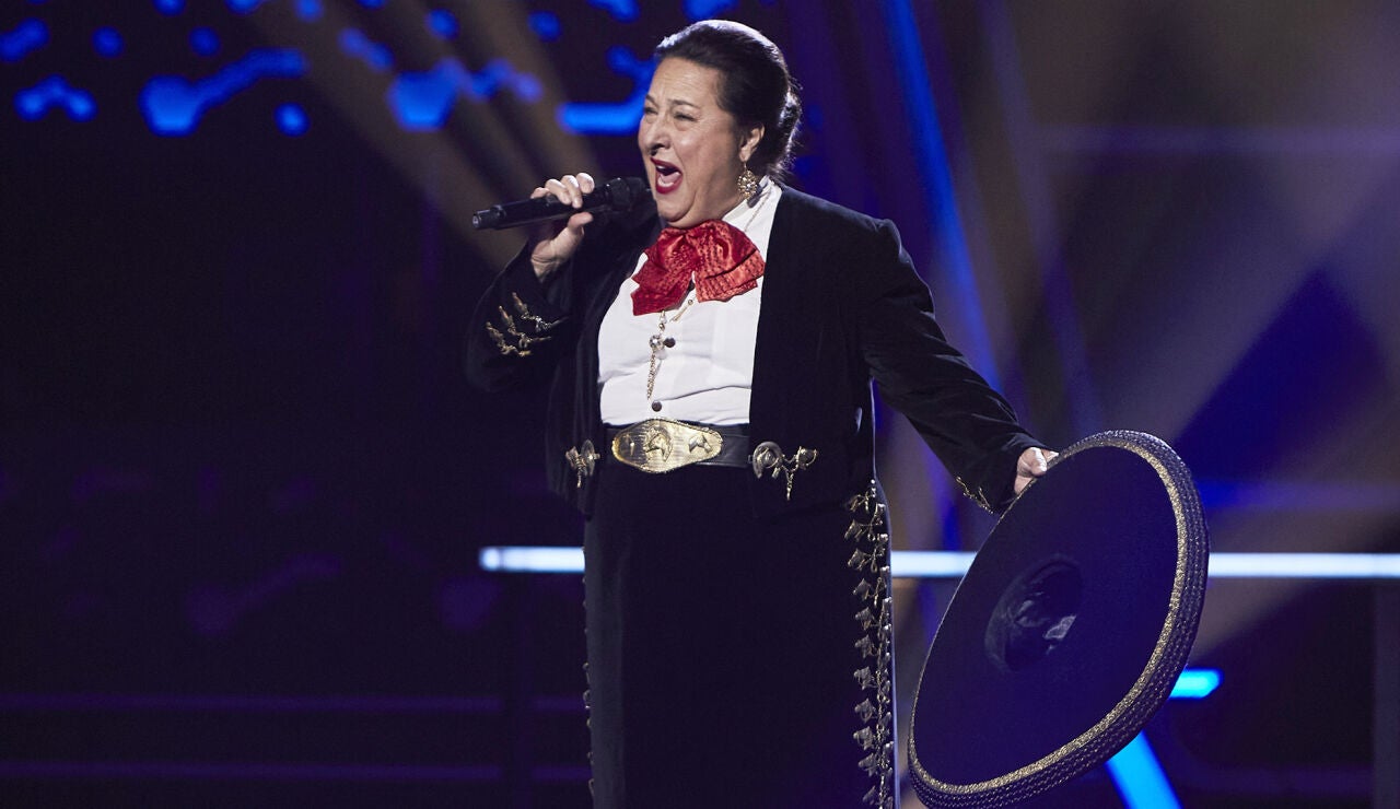 Lina Vargas canta ‘Con los años que me quedan’ en la Semifinal de ‘La Voz Senior’