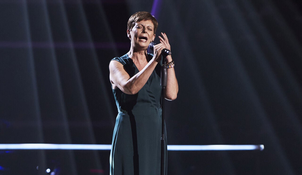 Elisa Burgos canta ‘Desde mi libertad’ en la Semifinal de ‘La Voz Senior’ 