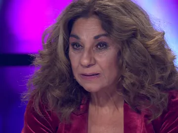 Lolita, emocionada con María Peláe Lolita, emocionada con María Peláe