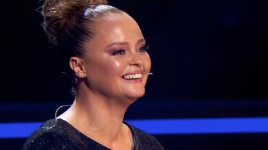 Con la piel de gallina: una talent, con traje mexicano, hace llorar a Shaila Dúrcal