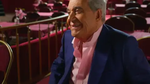'Pajares & CIA', la nueva docuserie que Atresplayer Premium estrena este domingo 'Pajares & CIA', la nueva docuserie que Atresplayer Premium estrena este domingo