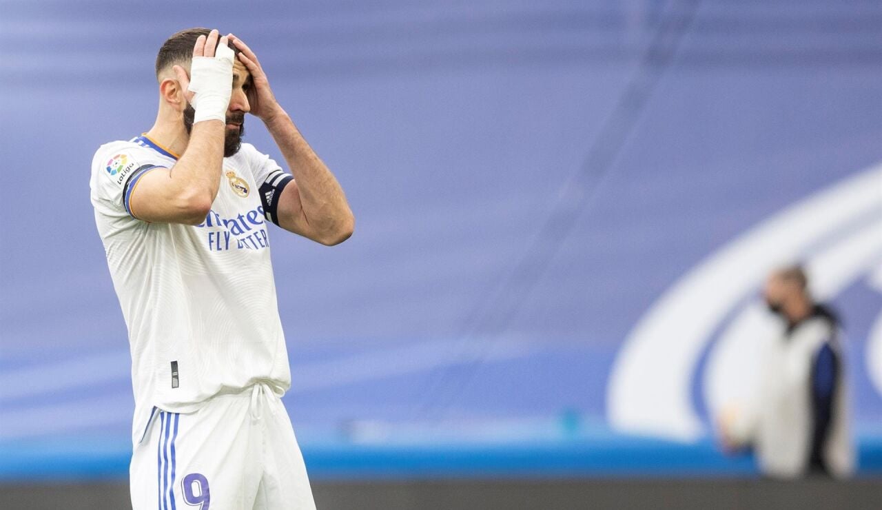 Benzema, tras fallar un penalti contra el Elche