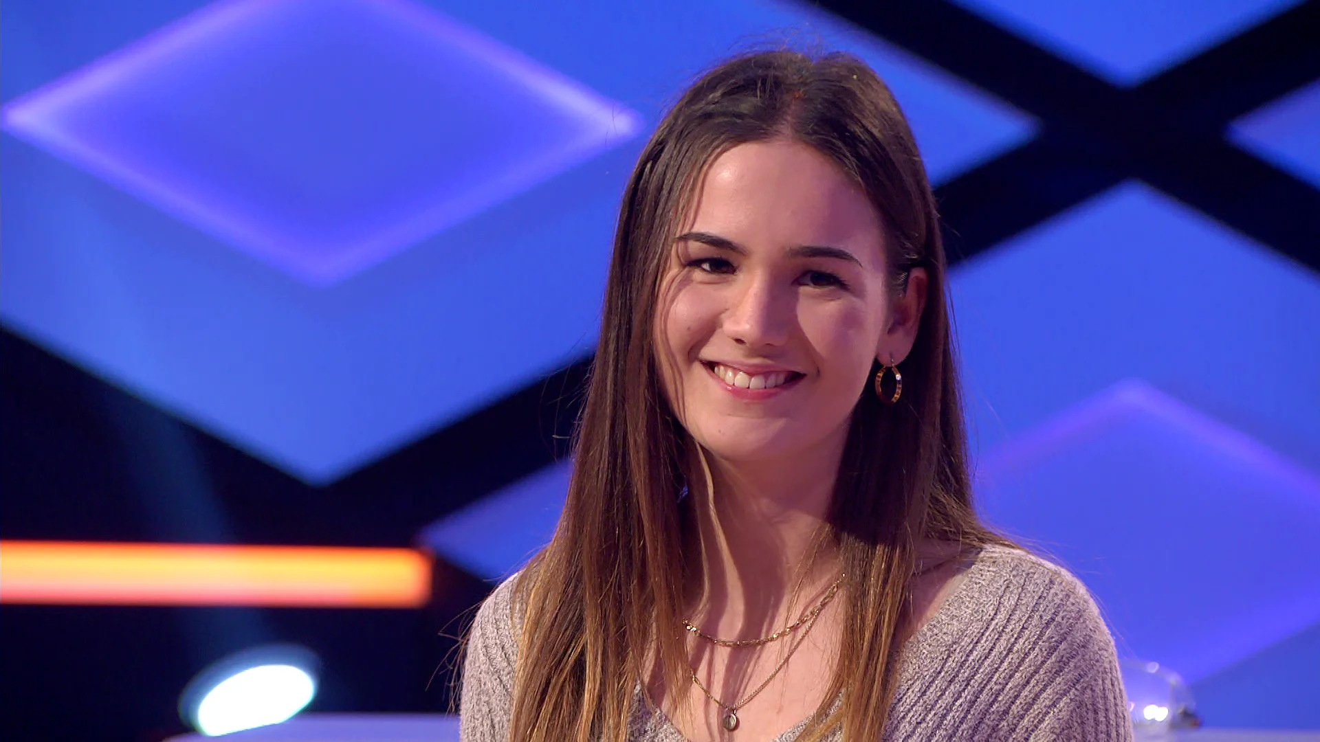 ¡Julia ‘elimina’ a los ‘Sindulfos’! Les supera ella sola en la bomba clasificatoria 