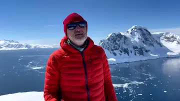 El mensaje de Sebastián Álvaro desde la Antártida: "Hasta aquí está llegando el cambio climático" El mensaje de Sebastián Álvaro desde la Antártida: "Hasta aquí está llegando el cambio climático"