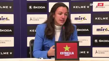 Anair Lombi deja el fútbol entre lágrimas: "Me había acostumbrado a desayunar pastillas" Anair Lombi deja el fútbol entre lágrimas: "Me había acostumbrado a desayunar pastillas"