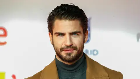 Maxi Iglesias Maxi Iglesias