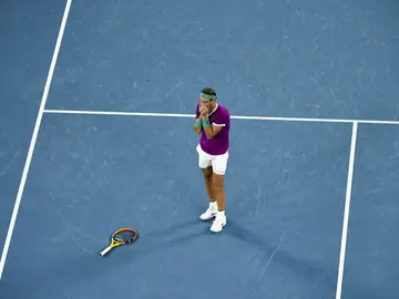 Rafa Nadal tras ganar el Abierto de Australia de Tenis 2022 Rafa Nadal tras ganar el Abierto de Australia de Tenis 2022