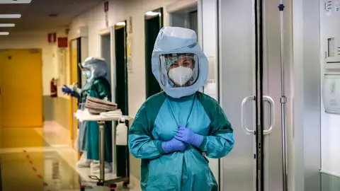 Los sanitarios serán despedidos en Grecia Los sanitarios serán despedidos en Grecia