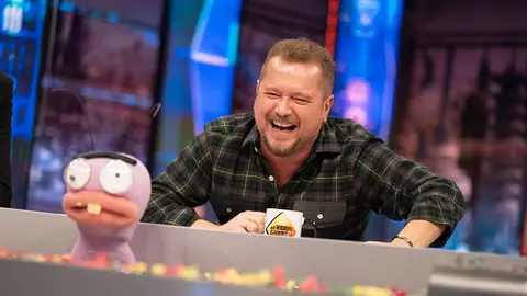 La frase que arruinó la vida de El Monaguillo, ¿qué dice en realidad su canción favorita? La frase que arruinó la vida de El Monaguillo, ¿qué dice en realidad su canción favorita?