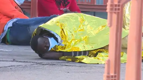 Canarias pide ayuda ante la saturación en los centros de acogida Canarias pide ayuda ante la saturación en los centros de acogida