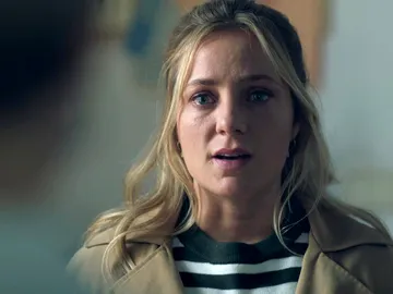 ¡Laura, espeluznada con la confesión de Elena!: Ambas son víctimas de Xavier ¡Laura, espeluznada con la confesión de Elena!: Ambas son víctimas de Xavier