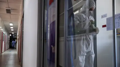 El Gobierno de Baleares excluye a 2.500 trabajadores El Gobierno de Baleares excluye a 2.500 trabajadores