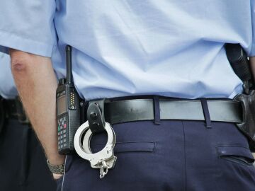Policía