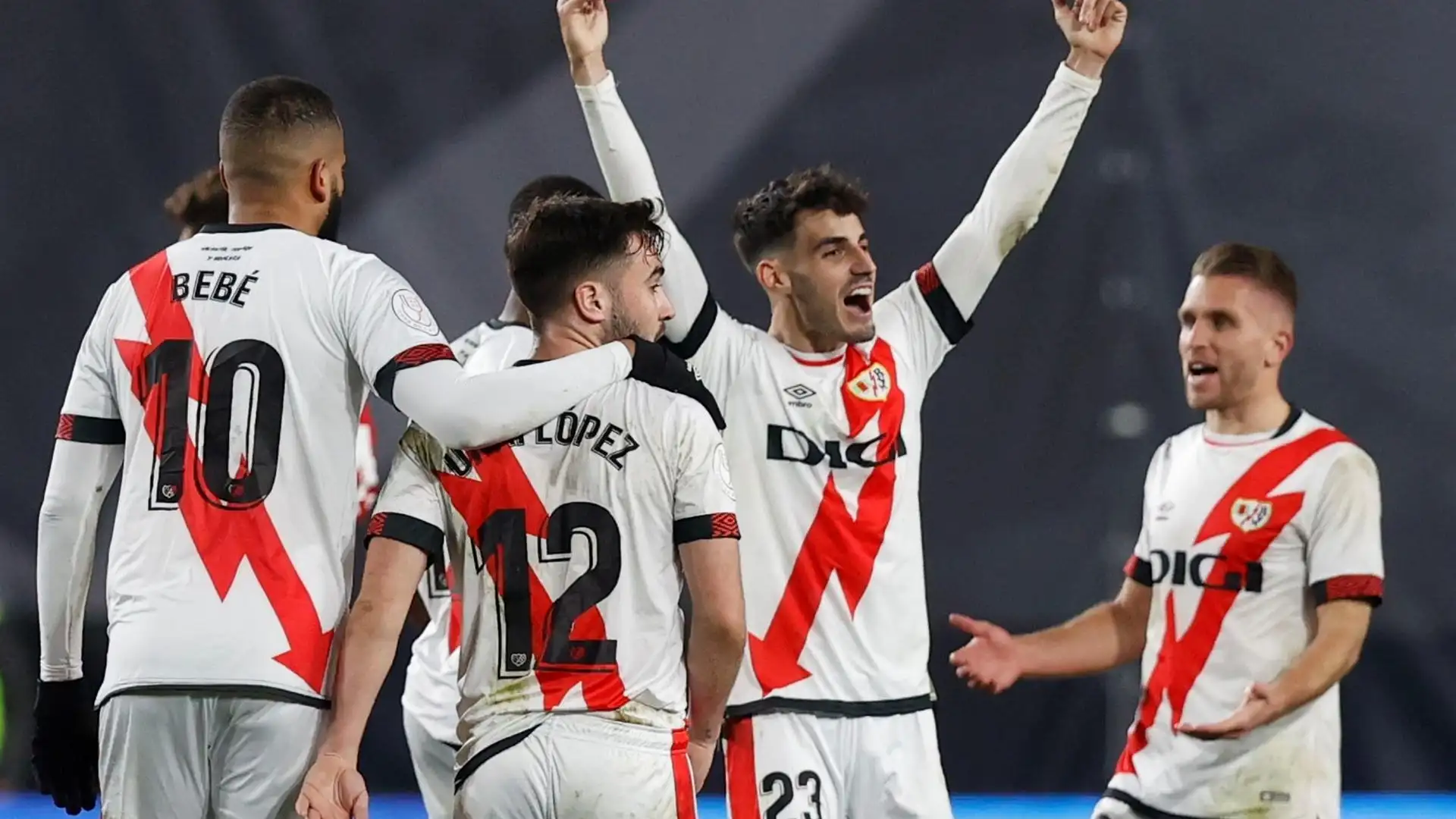 El Rayo Vallecano celebra el pase a semifinales de Copa El Rayo Vallecano celebra el pase a semifinales de Copa