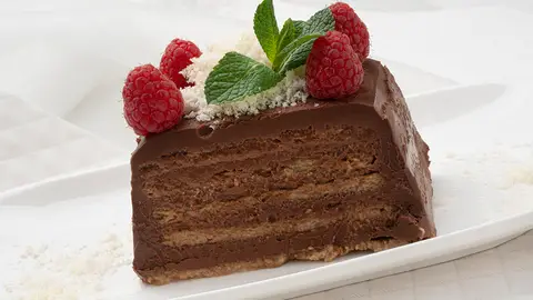Arguiñano: "¡Un éxito loco!", la famosa tarta casera de galletas y chocolate Arguiñano: "¡Un éxito loco!", la famosa tarta casera de galletas y chocolate