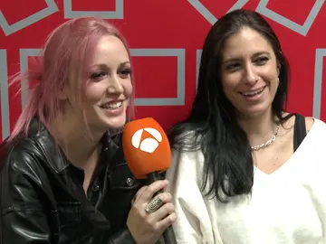 Alba Reig y María Peláe confiesan cómo están preparando su actuación: ¡Ensayan con su perro Manuel! Alba Reig y María Peláe confiesan cómo están preparando su actuación: ¡Ensayan con su perro Manuel!