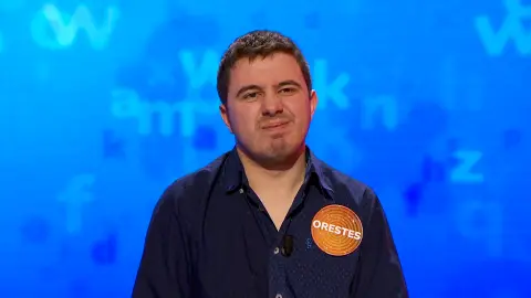 Orestes, disgustado en ‘El Rosco’: le baila una sílaba, tira de inventiva y se la juega ante la impecable jugada de Jaime Orestes, disgustado en ‘El Rosco’: le baila una sílaba, tira de inventiva y se la juega ante la impecable jugada de Jaime