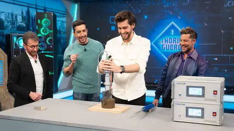 ¿Partir una cuña de queso sin esfuerzo? Marron sorprende con cuchillos de corte por ultrasonido ¿Partir una cuña de queso sin esfuerzo? Marron sorprende con cuchillos de corte por ultrasonido