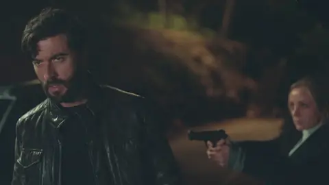 Xavier, ¿escapa ante una nueva víctima? Xavier, ¿escapa ante una nueva víctima?