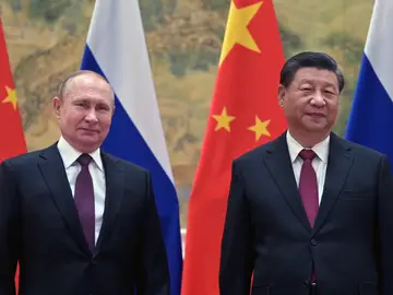 Los presidentes chino, Xi Jinping, y ruso, Vladimir Putin, este viernes en Pekín